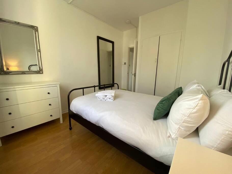 Appartement Charming Retreat In Pimlico à Londres Extérieur photo